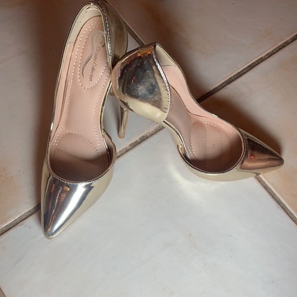 Don’t wear them. - Picture 1 of 1